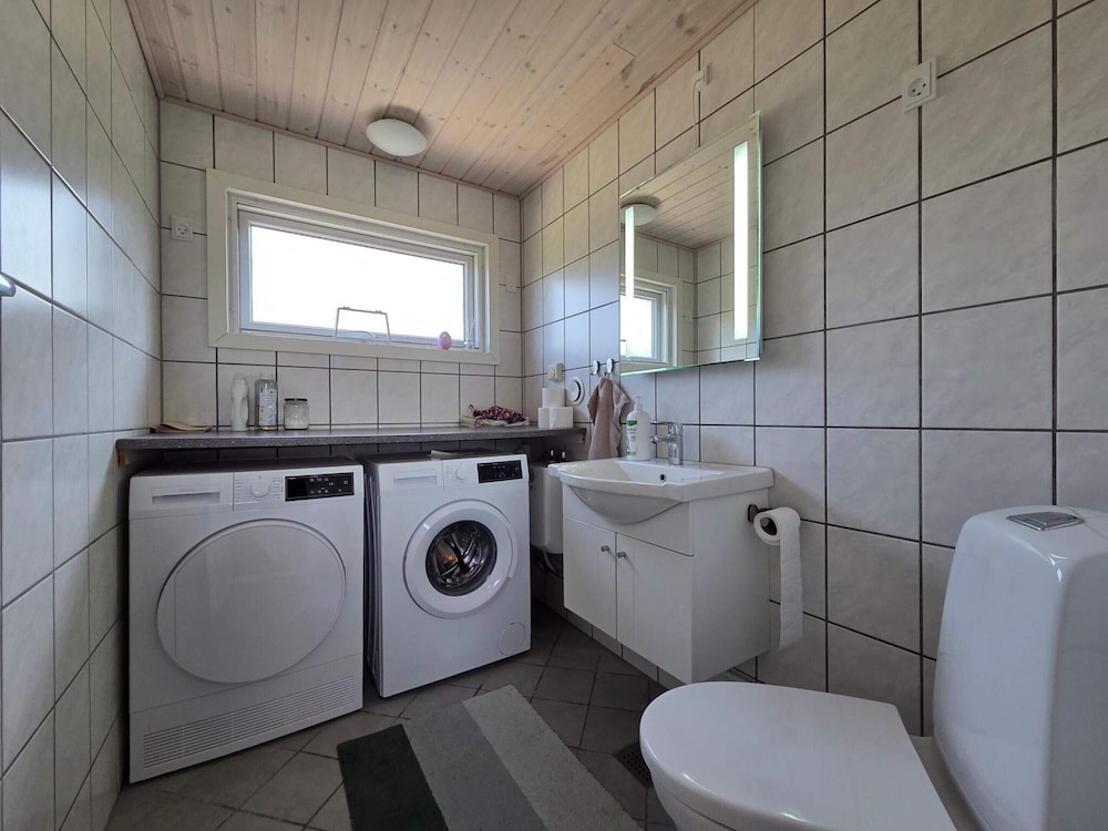 4 Star Holiday Home in Hals