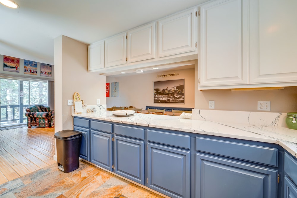 Lake Tahoe Vacations - Incline Village Retreat Near Skiing  Beaches - Property Image 8