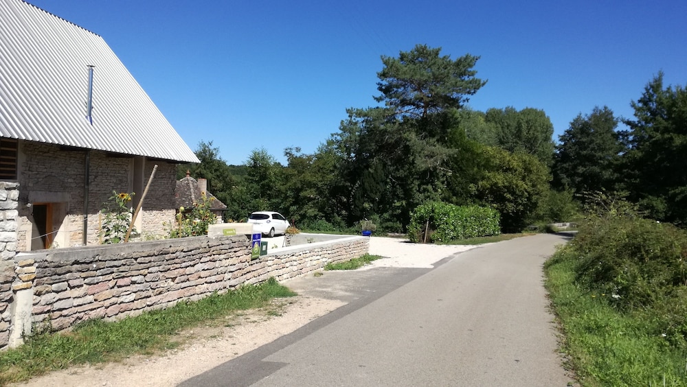 Photo 31