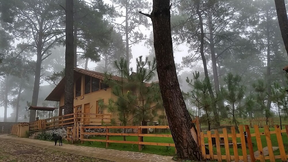 Cabanas Los Abuelos