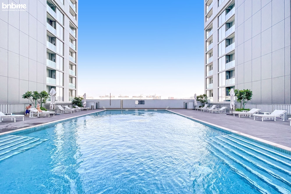 bnbme | Sobha Creek Vistas | 1 BDR — recepcion & lobby