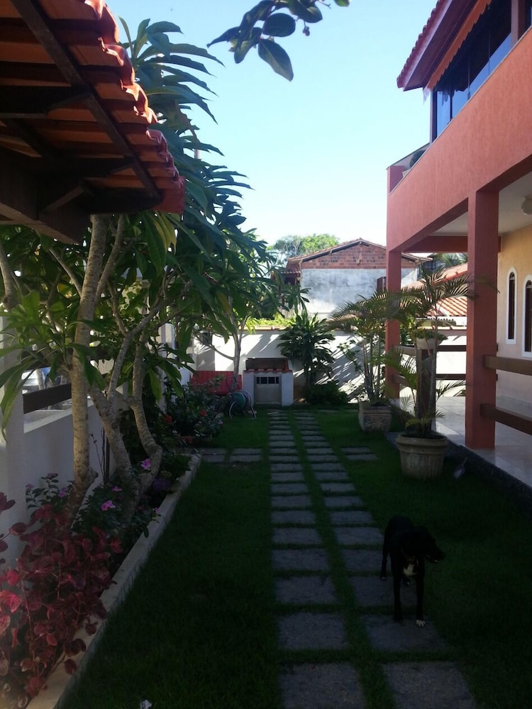 Itaúna Hostel