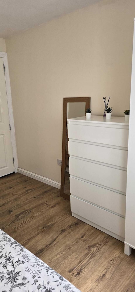 Private room near Hither Green Station