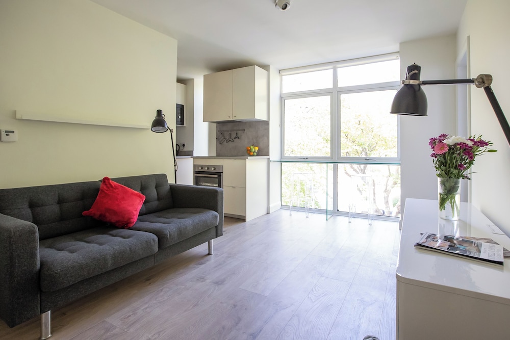 Grand Canal District Apartments