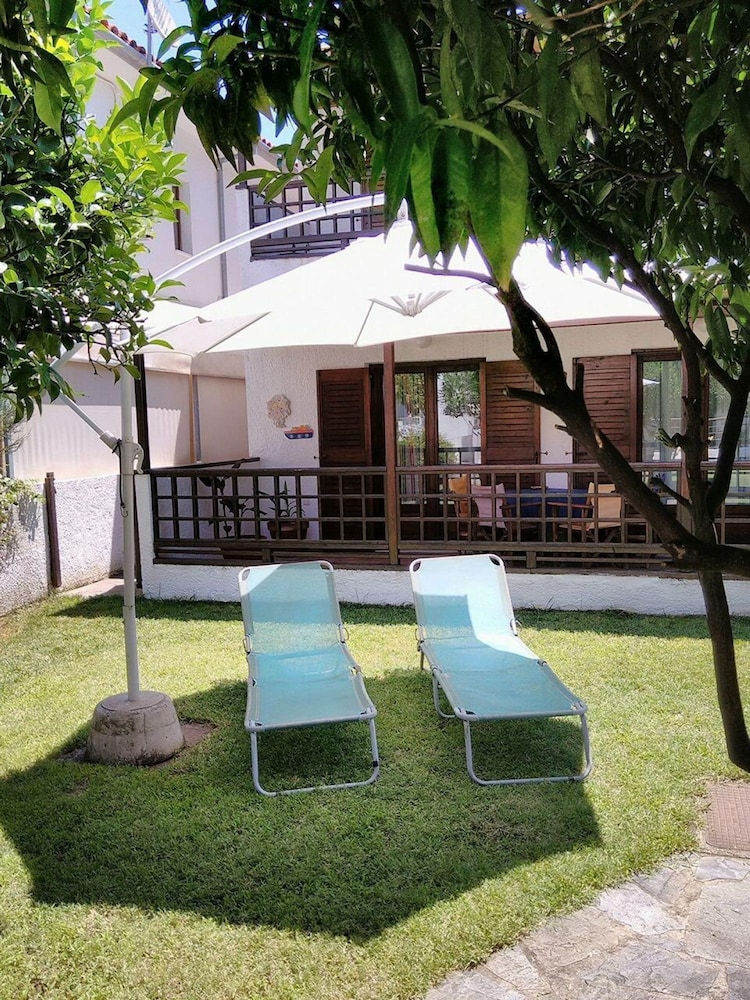 Orsiida Seaside Cottage K Gatzea