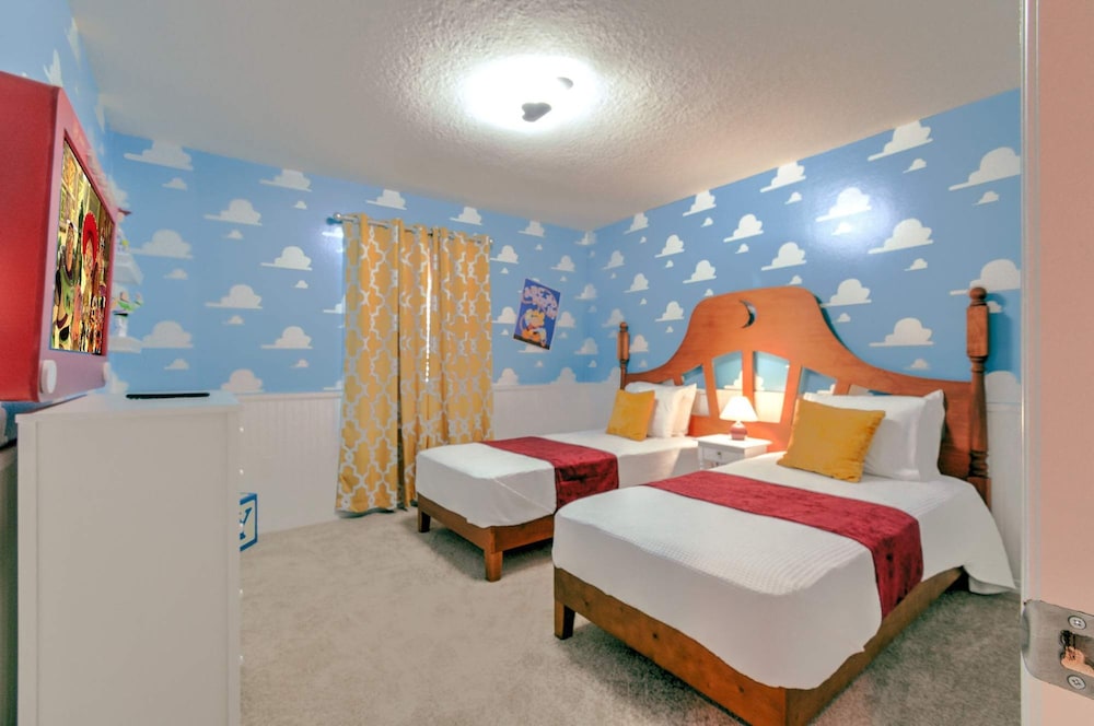 16231 Fantastic Family Home For The Perfect Stay