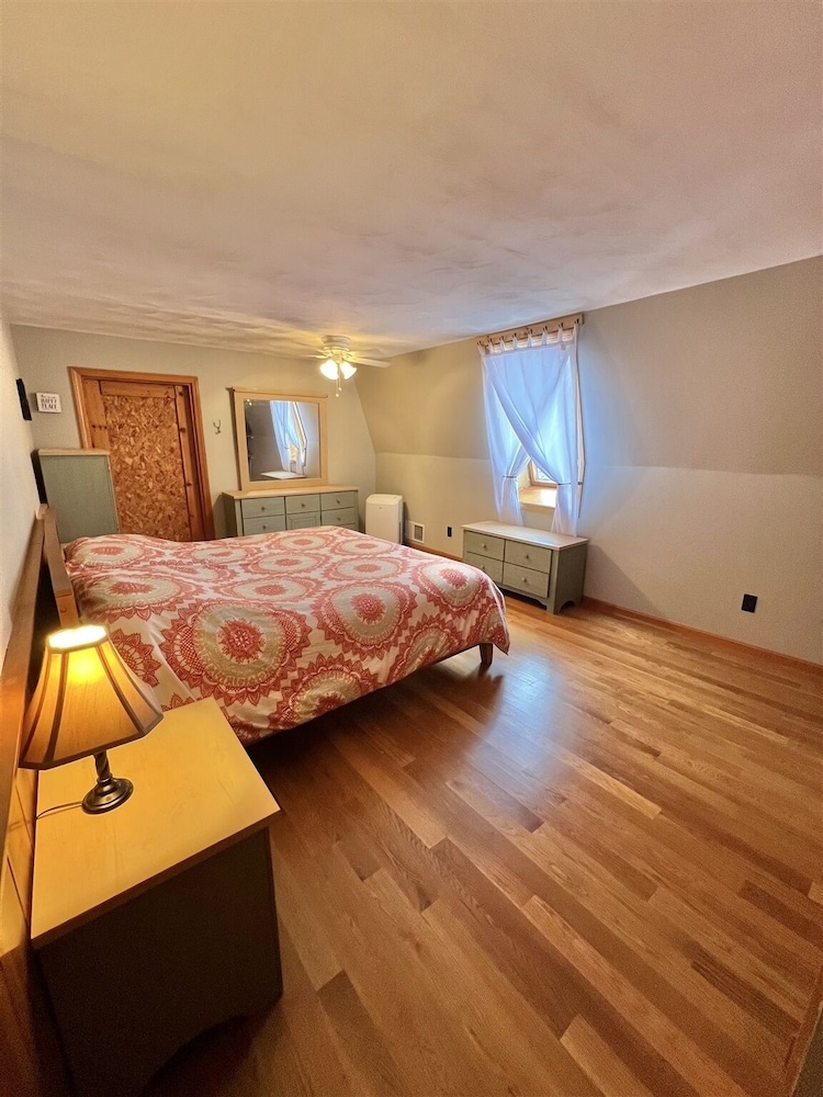 Loons View Limit 20 5 Bedroom Home