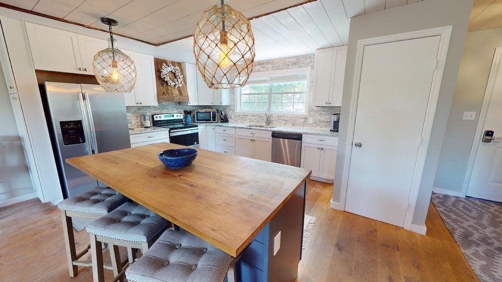 Bulldawg Beach Bunker Tybee Vacation Rentals