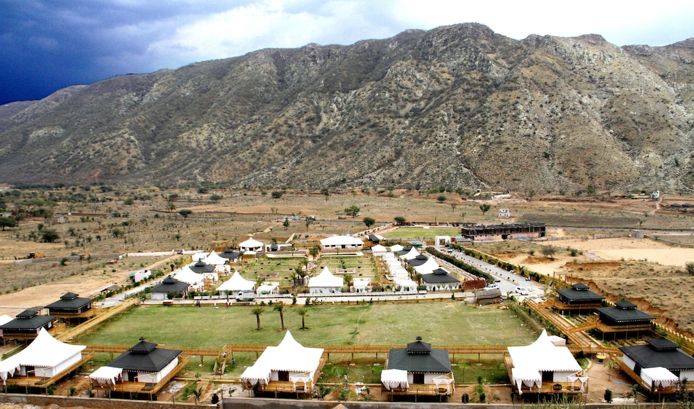 Serene Aravali