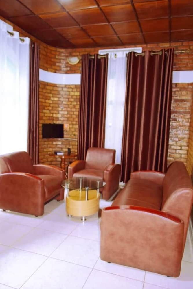 Auberge St Jean Leopold view 3