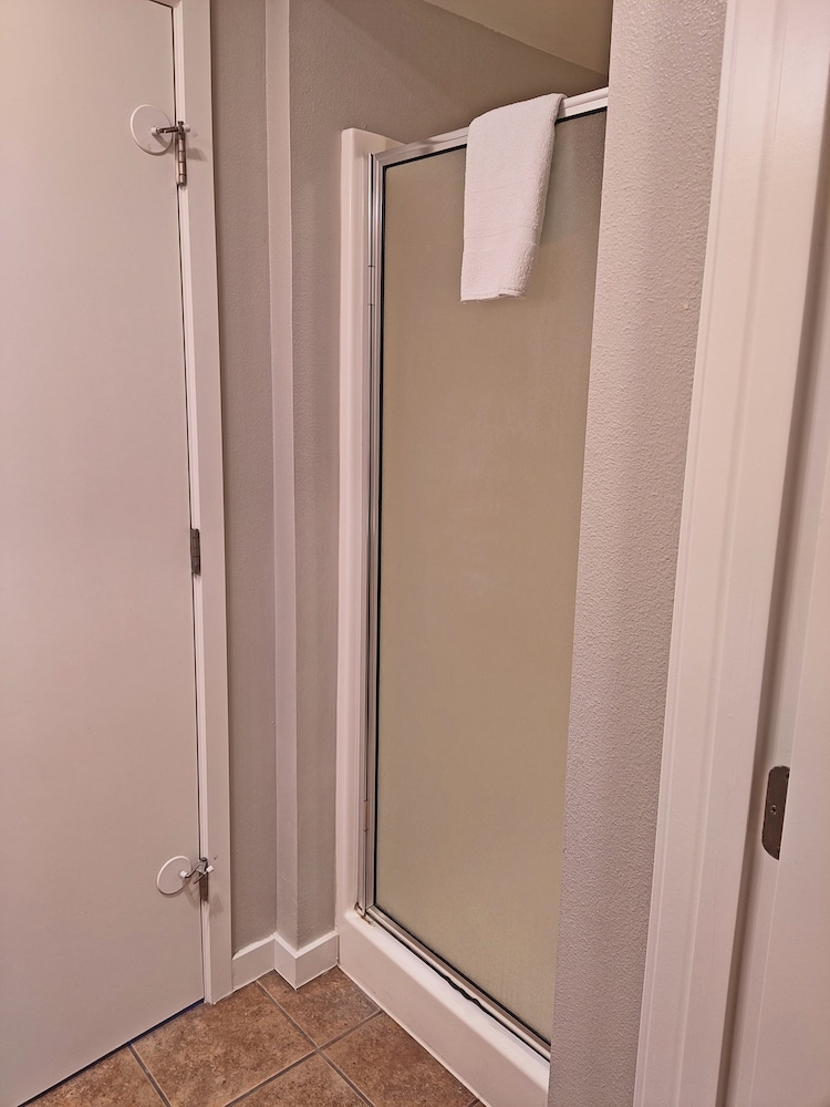 7th Mtn 823f 3 Bedroom Condo