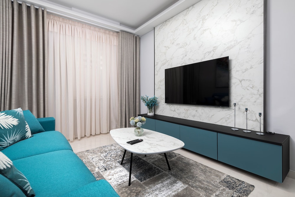 Stylish Cosy 2BR APT near Tigne Point