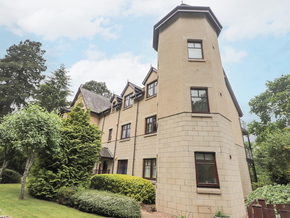 Rossie Lodge