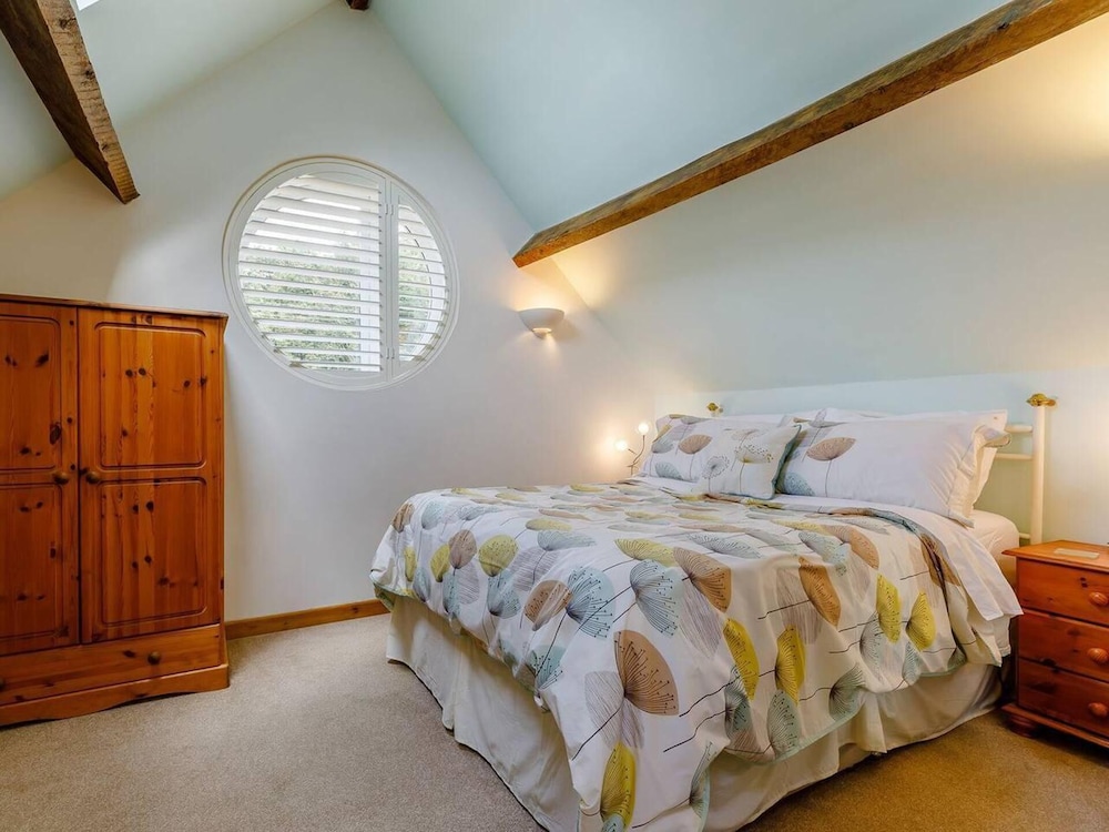 Knutsford Vacations - Charming 2-bed Cottage, Beautiful Views, Knutsford - Property Image 5