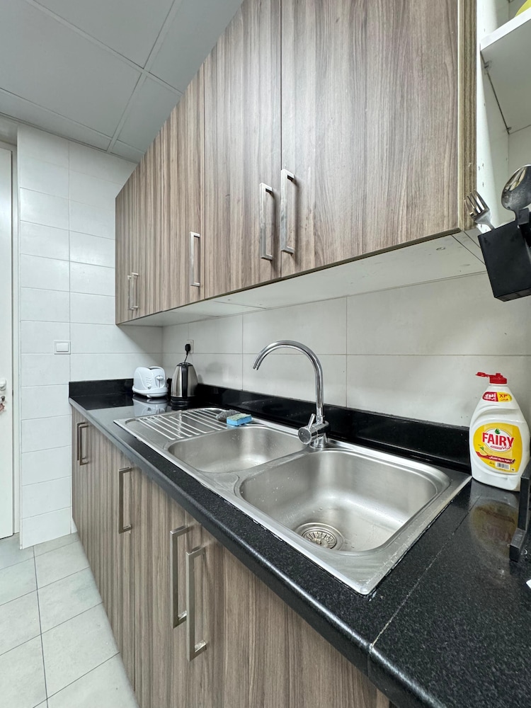 Downtown Hostel Dubai 1