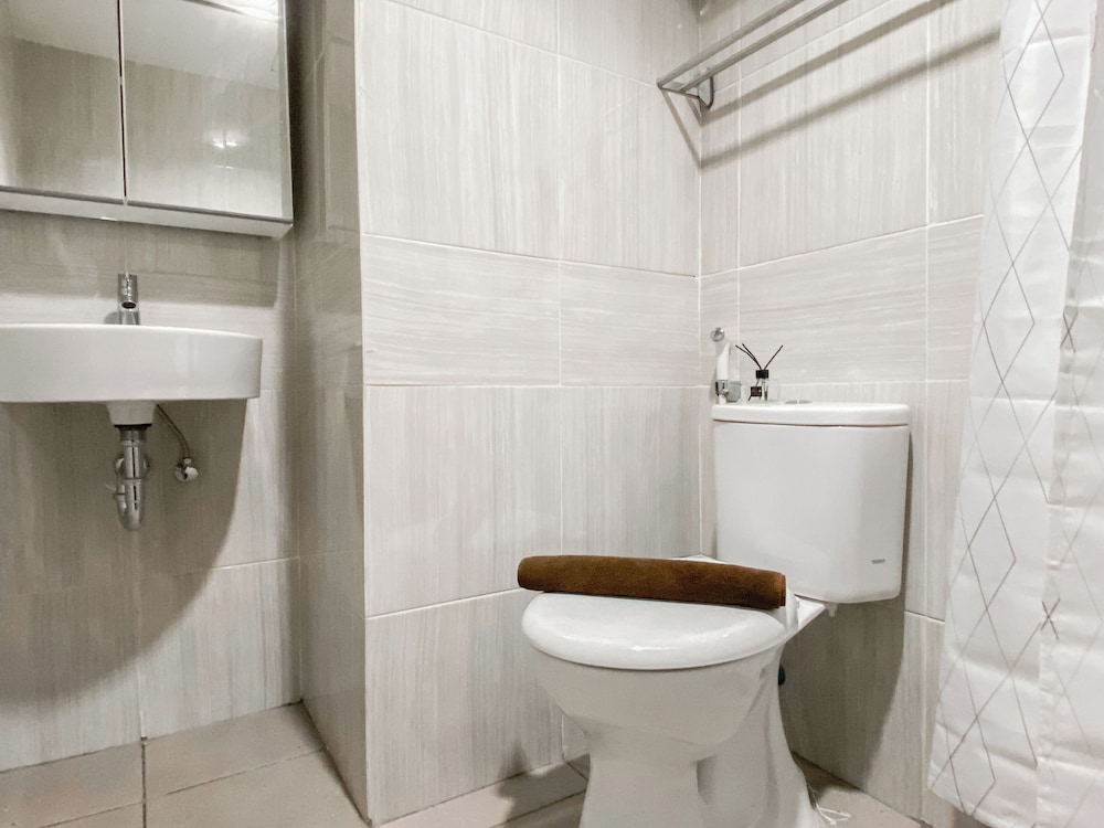 Relaxing And Simply Studio Vasanta Innopark Apartment