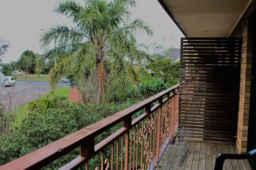 Bridge View Motel