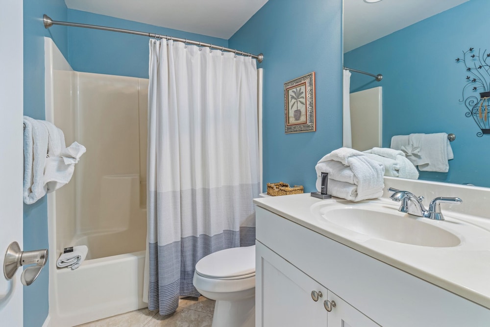 Legacy Key #203 by Southern Vacation Rentals