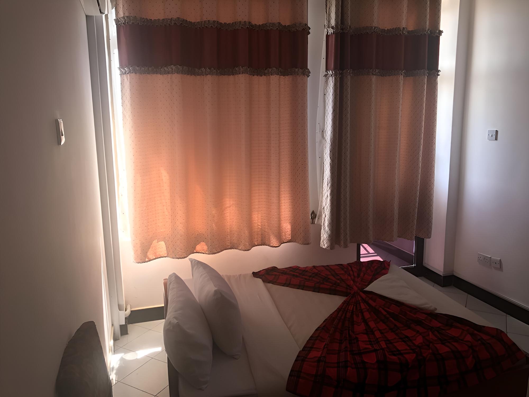 Dreams Tone Hotel