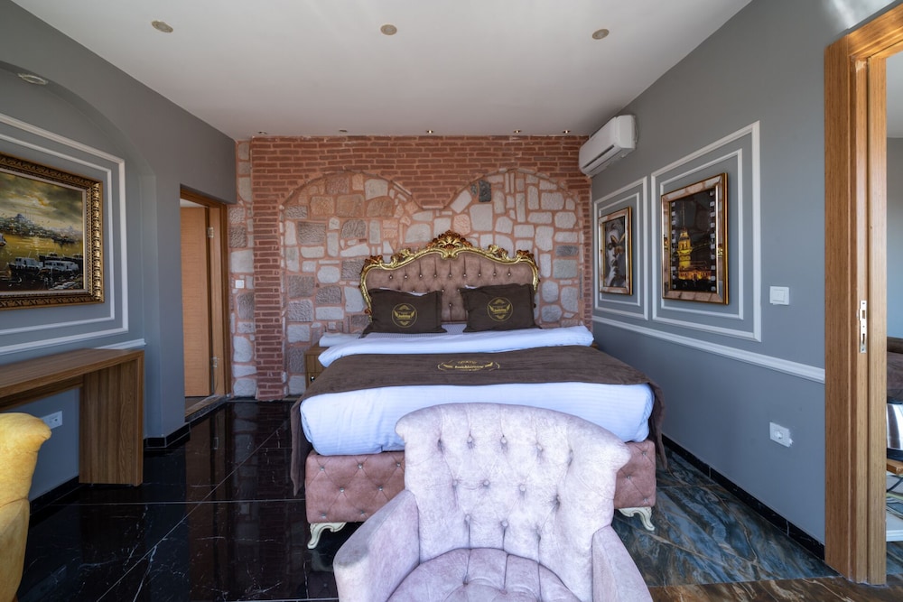 Holiday Business Otel - Image 26