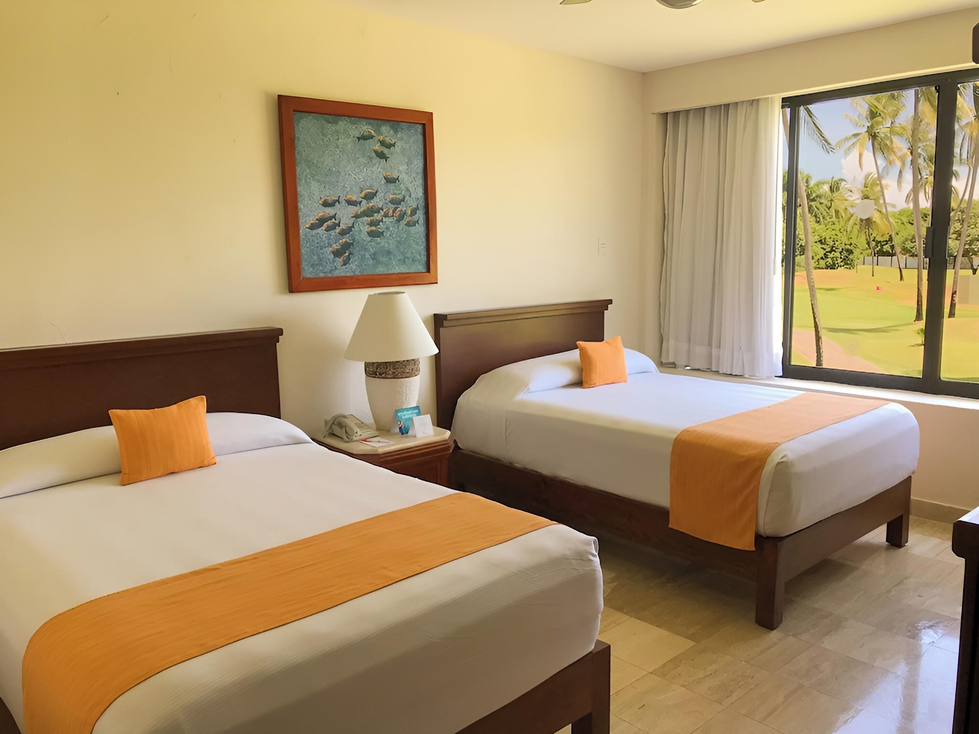 Acapulco Vacations - Ocean Breeze Acapulco - Property Image 2