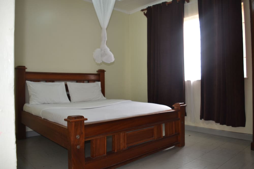 Bid B&B view 3