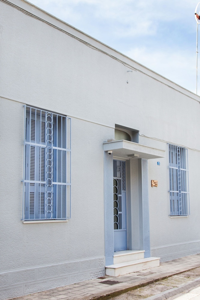 The Muses House
