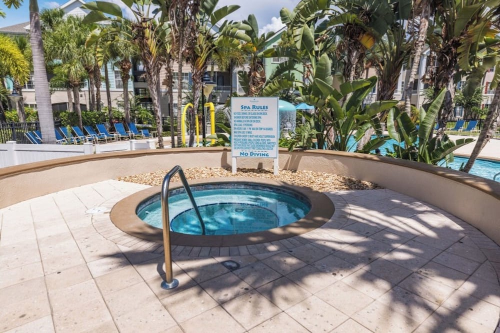 Two Bedroom Condo in Kissimmee Near Disney