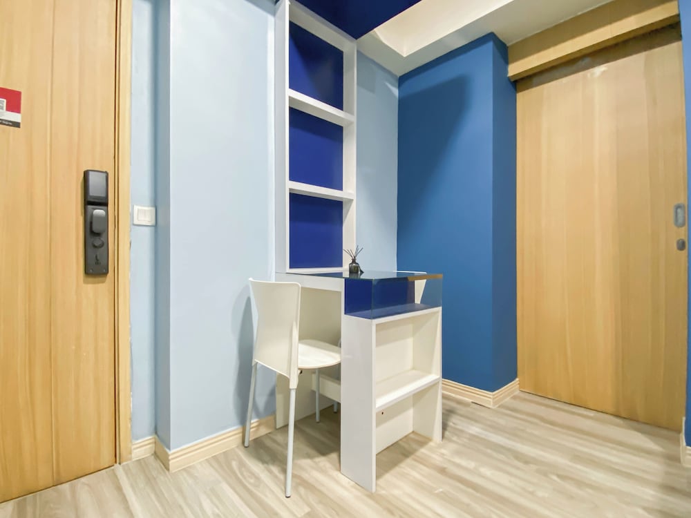 Spacious And Cozy 2Br At Apartment Meikarta