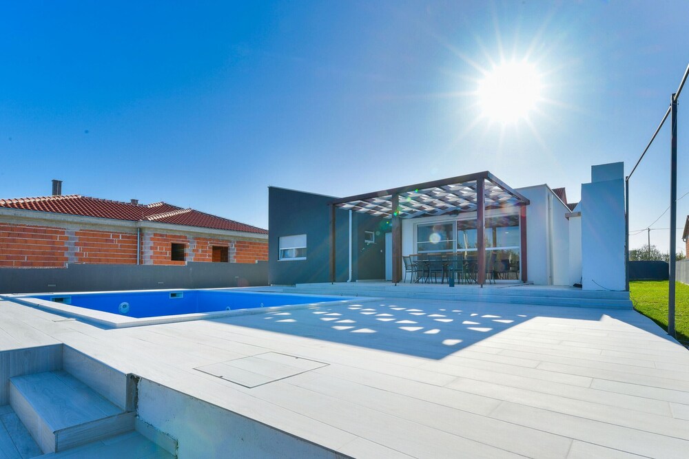 Villa Nina view 2
