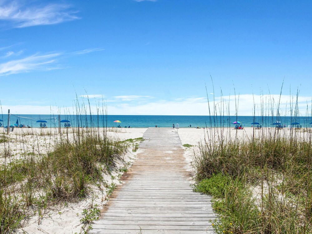 Caribe West by Southern Vacation Rentals view 4