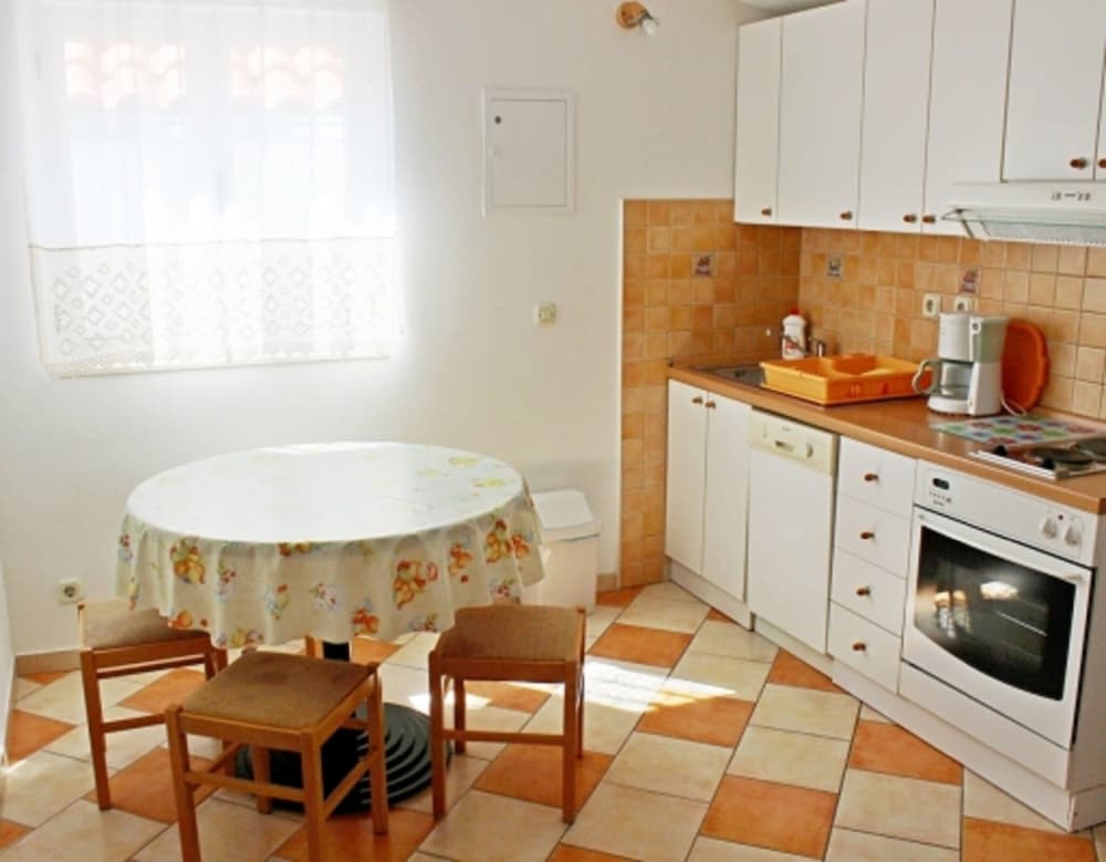 Apartments Pansion Franka 3