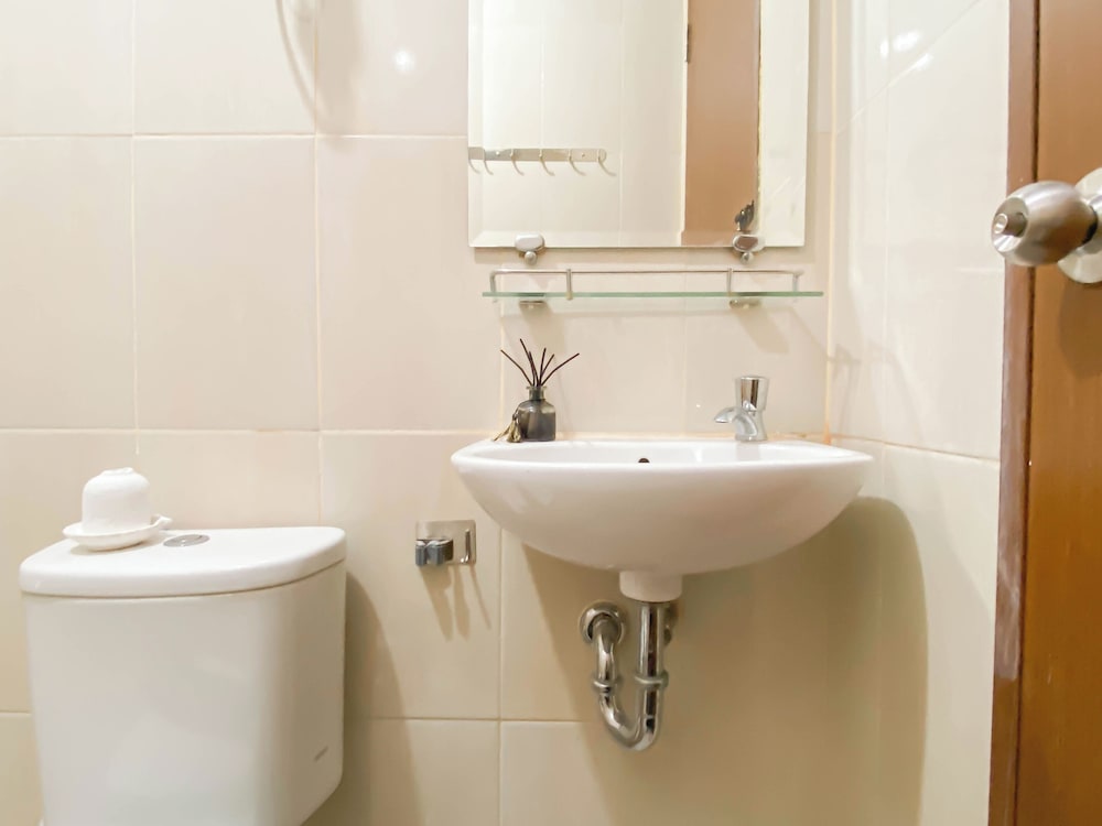 Big And Cozy 3Br Apartment At Transpark Juanda Bekasi Timur