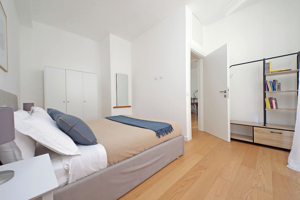 YCH Delightful flat near San Giovanni