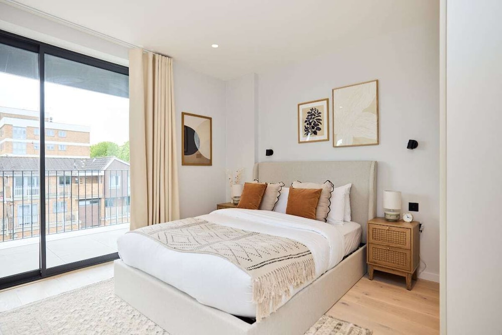 The Brondesbury Scenery - Bright 1bdr Flat With Balcony + Parking