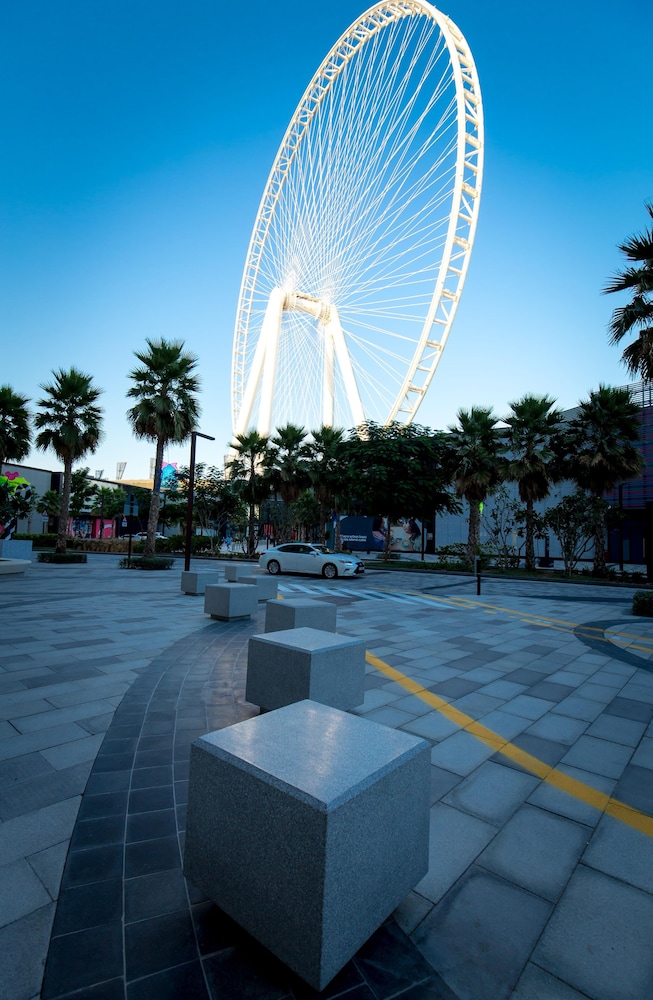 Edens Dubai - Bluewaters 