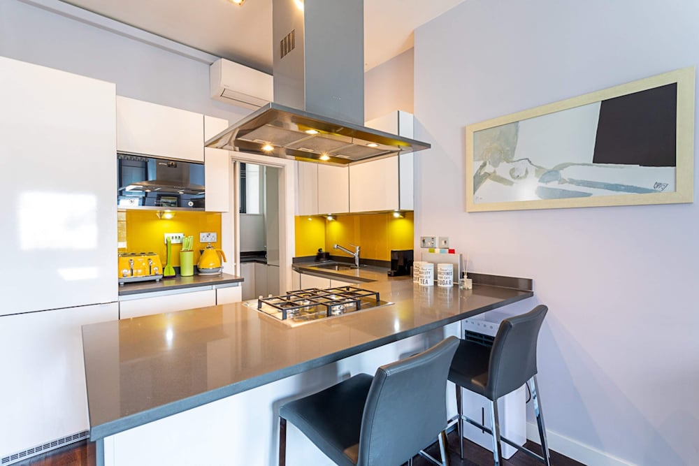 Exmouth Market Apartment