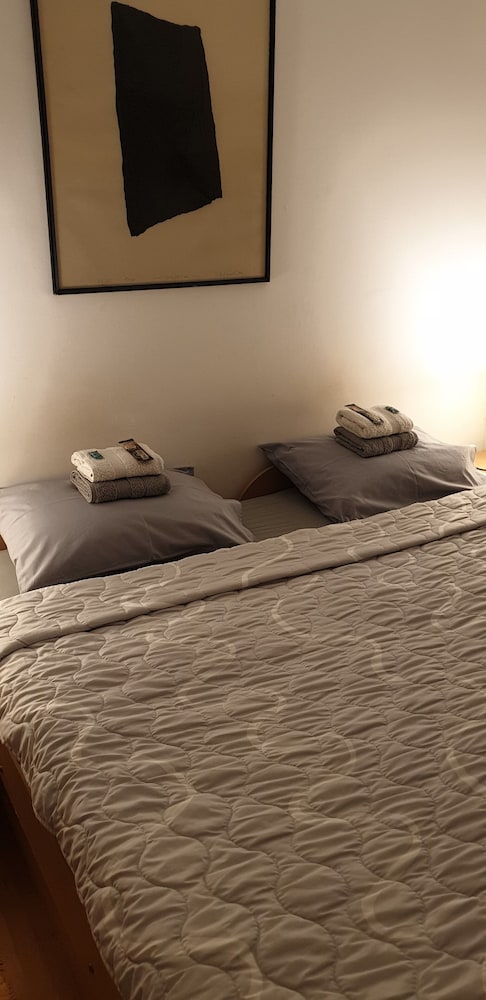 Guest House Bikica view 2