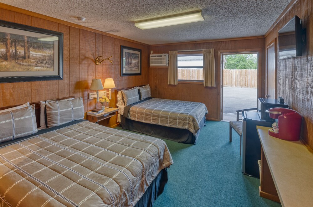 Sabinal Inn view 3
