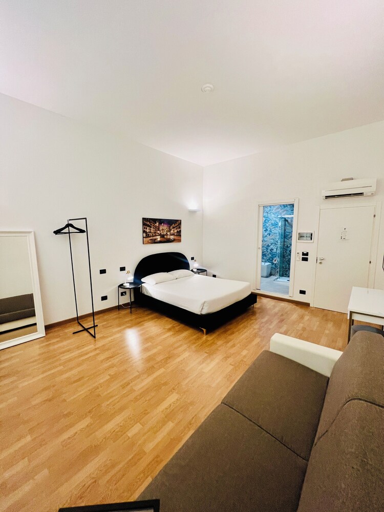 Room Verona Ai Conti