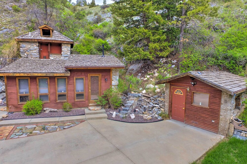 Historic Helena Retreat - Near Dtwn & Mt Helena! view 4