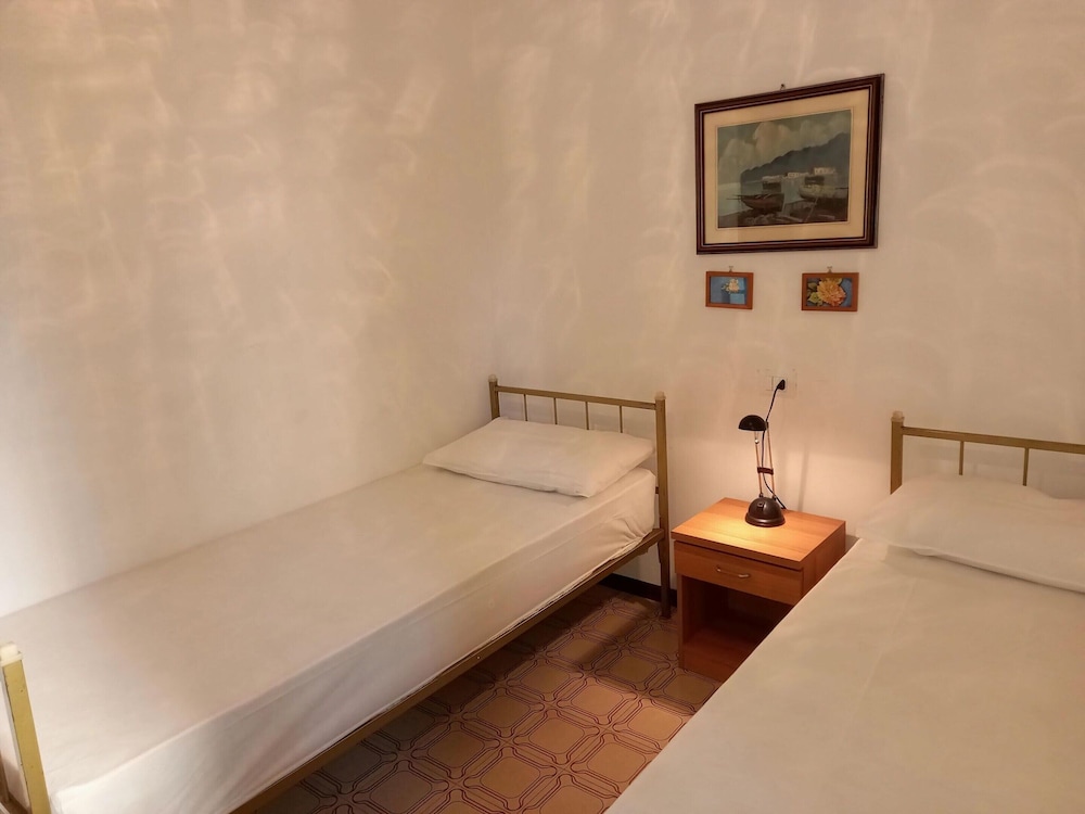 Attractive Apartment With Private Garden