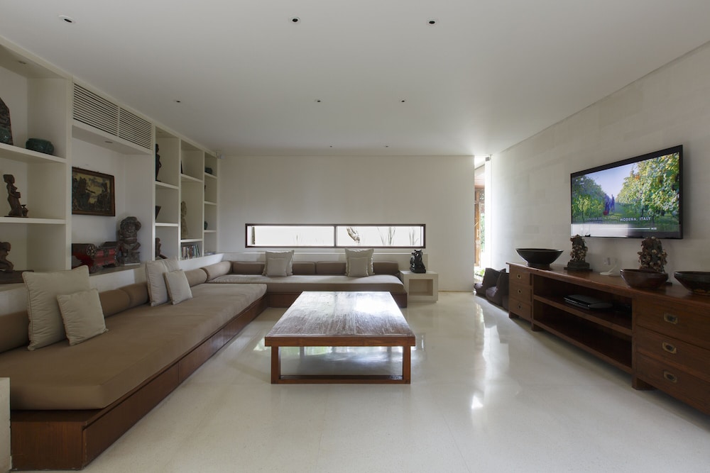 The Ungasan Clifftop Resort 170