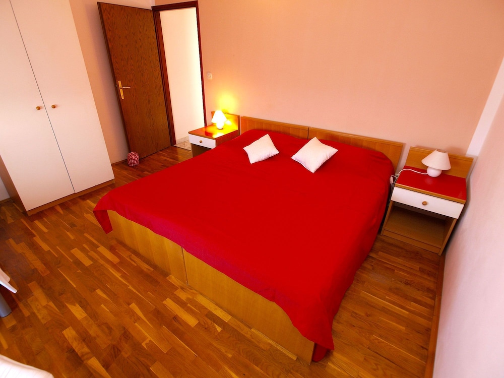 Apartments Milano 994