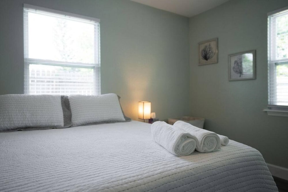 Heated Pool Close to St Pete Tampa Pet Friendly, photo 26