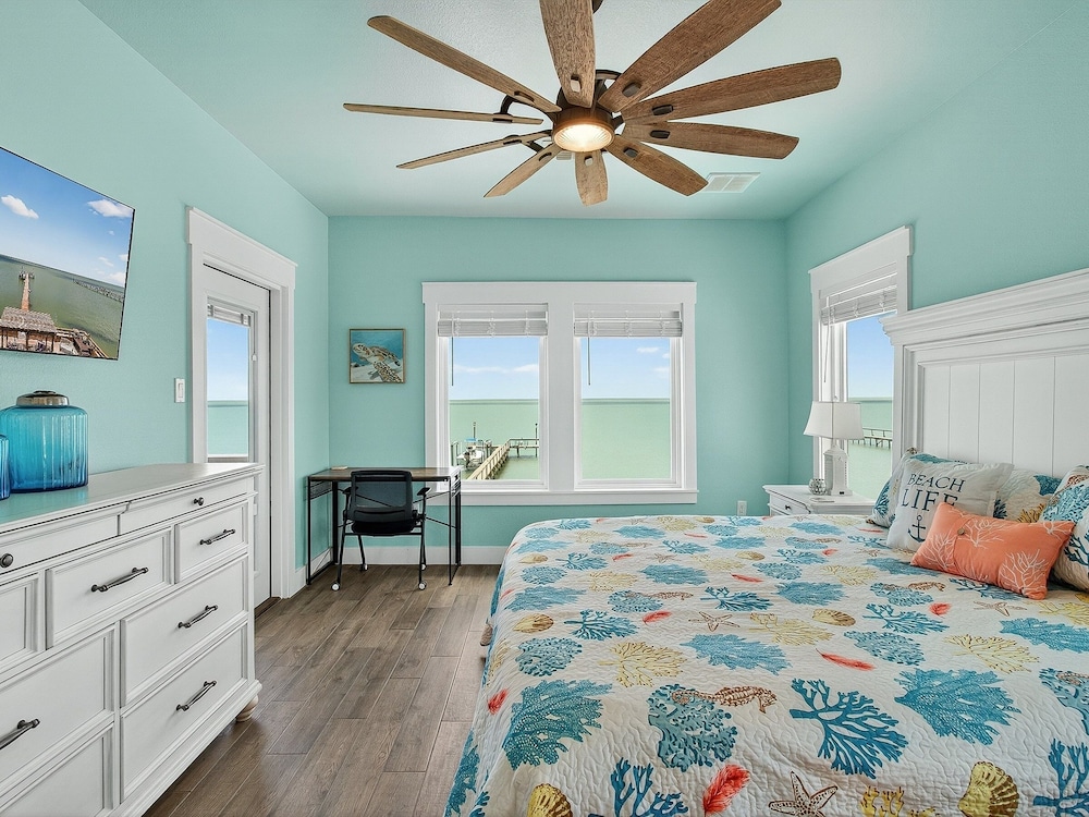 Coastal Vibes Rp230 3 Bedroom Home