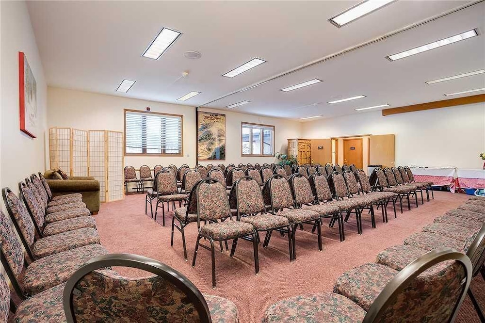 meeting & event spaces