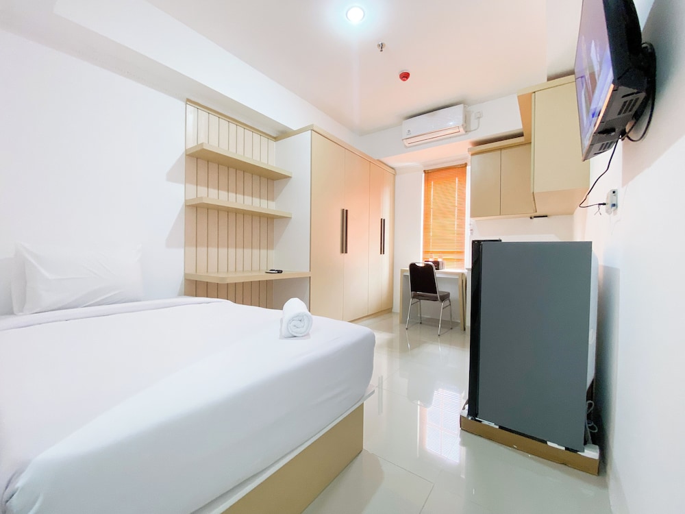 Well Furnished And Cozy Studio Paltrow City Apartment