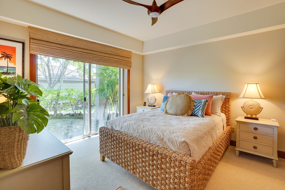 Hualalai Condo: Walk to Beach and Resort Amenities view 3