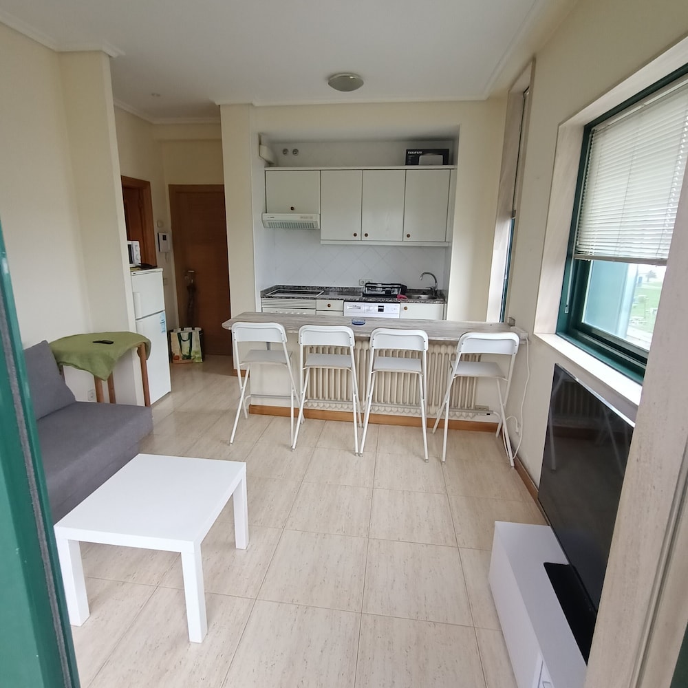 Samil Beachfront Apartment en Vigo — kitchen
